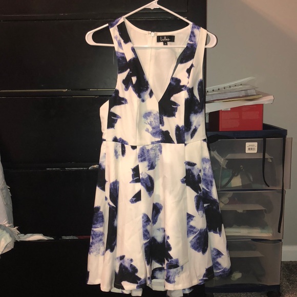 Lulu’s size M dress - Picture 1 of 2